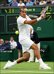 Roger Federer, no torneio de Wimbledon, o "jardim" que roubou a Pete Sampras