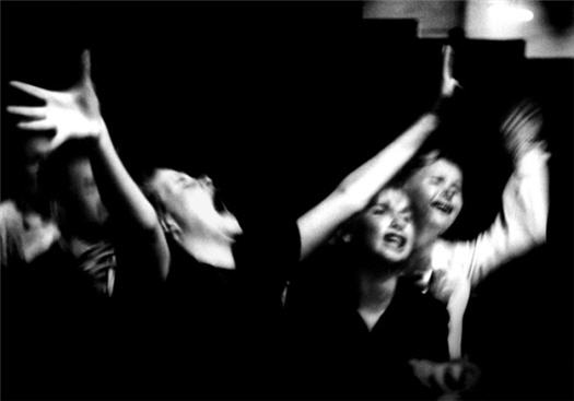 Girls Screaming at Jazz concert, Los Angeles, 1951 por Bob Willoughby