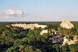 Ruínas de construções maias no México
